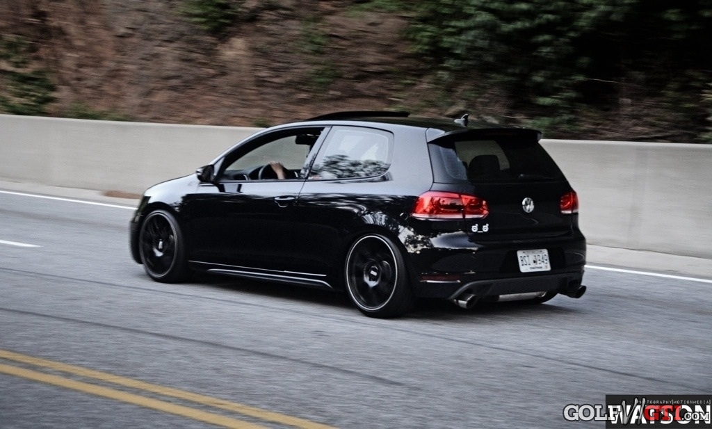 Volkswagen Golf 6 Tuning черный